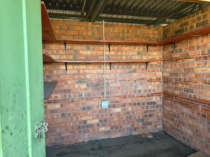 To Let Commercial Property for Rent in Mthata Eastern Cape